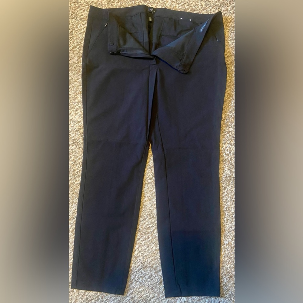 White House Black Market Skinny Ankle Pants